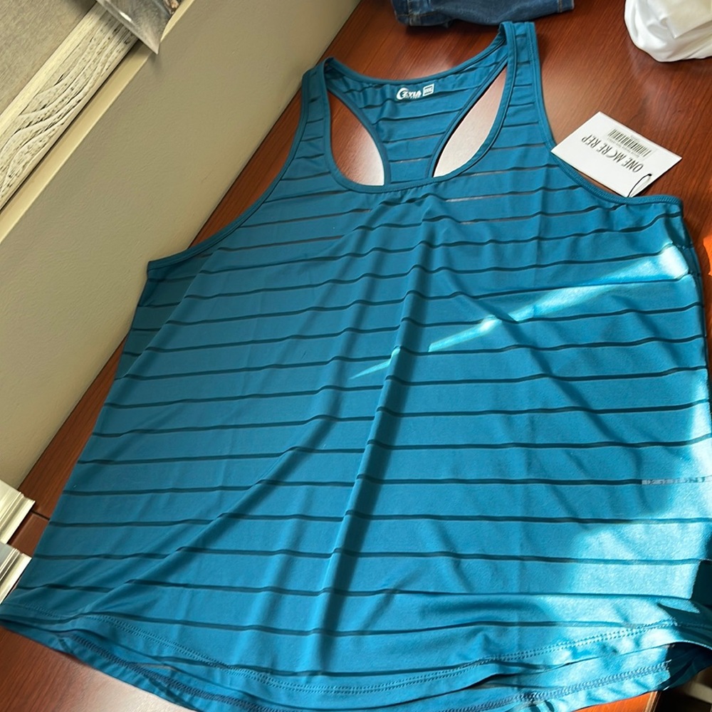 Zyia Activewear top